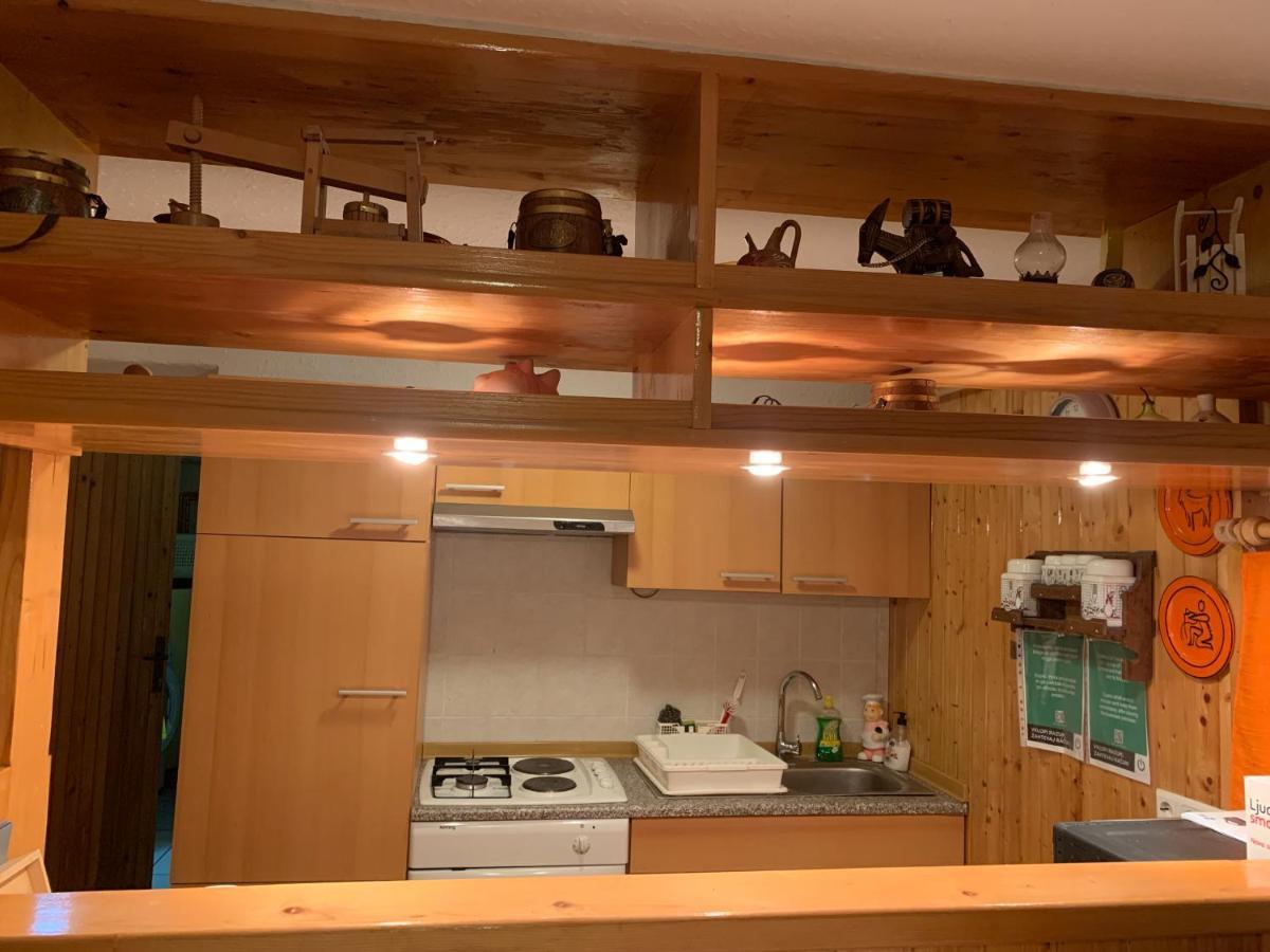 Apartma Metka 莫斯特拉纳 外观 照片