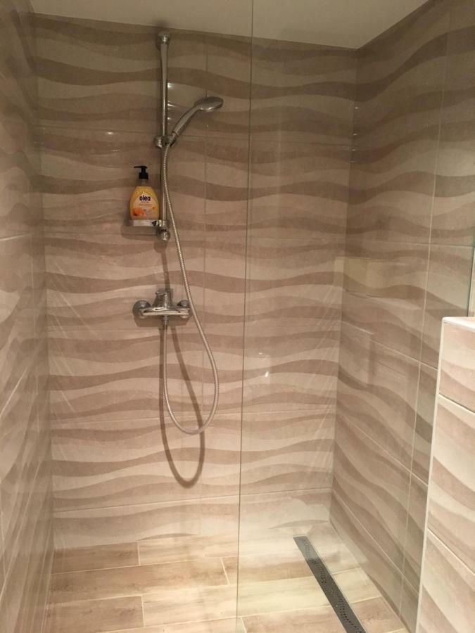 Apartma Metka 莫斯特拉纳 外观 照片