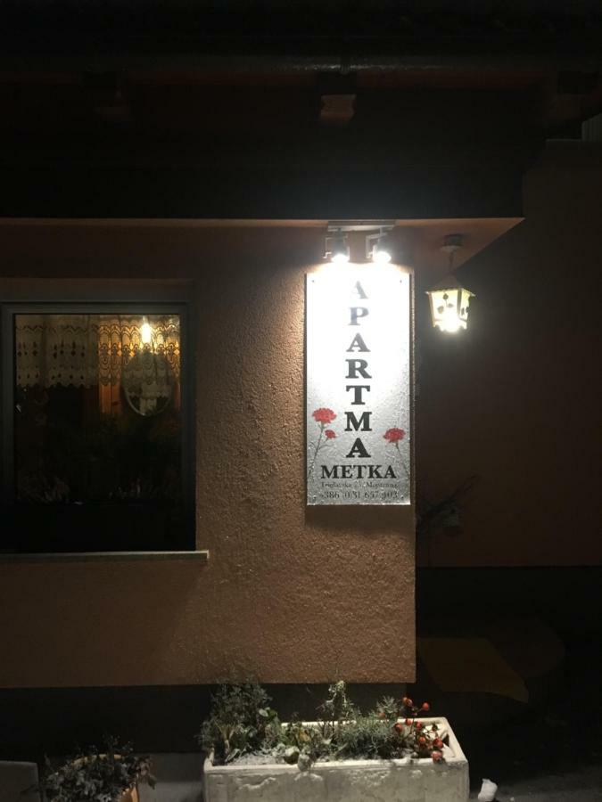 Apartma Metka 莫斯特拉纳 外观 照片