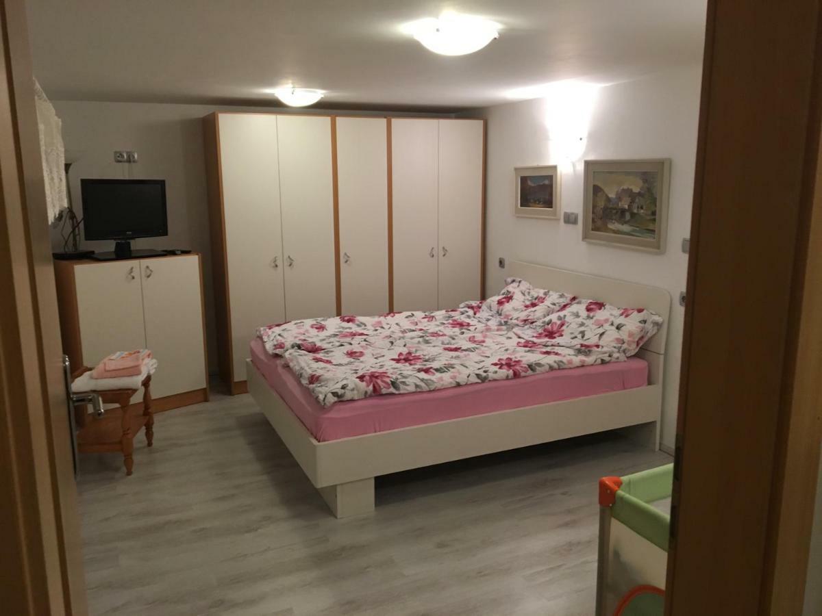 Apartma Metka 莫斯特拉纳 外观 照片
